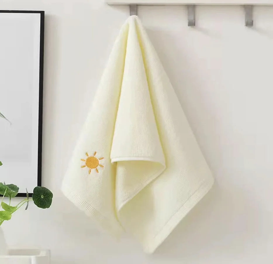 Highly Absorbent Hand Towels - Set of 4